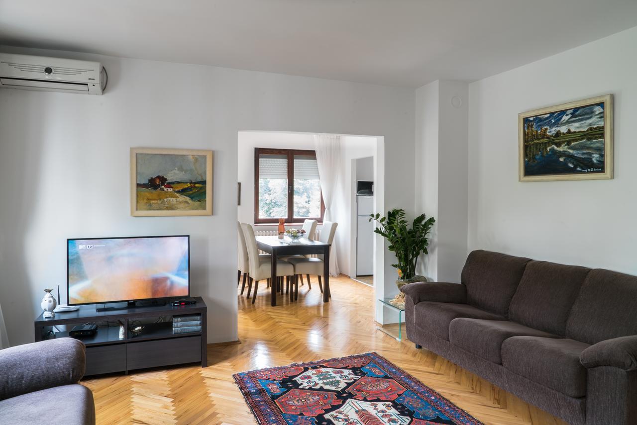 Sensitive Apartment Belgrad Exterior foto