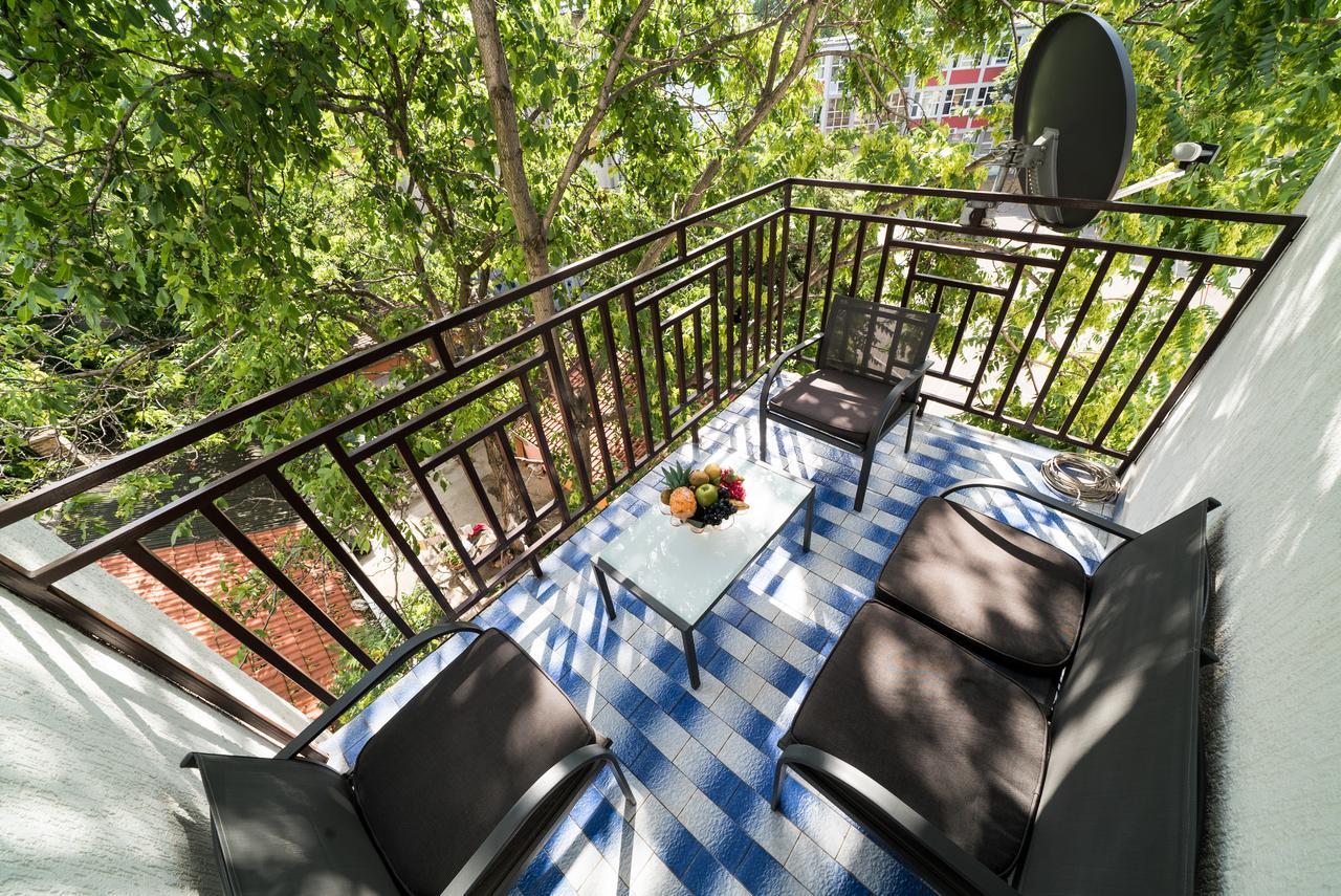 Sensitive Apartment Belgrad Exterior foto